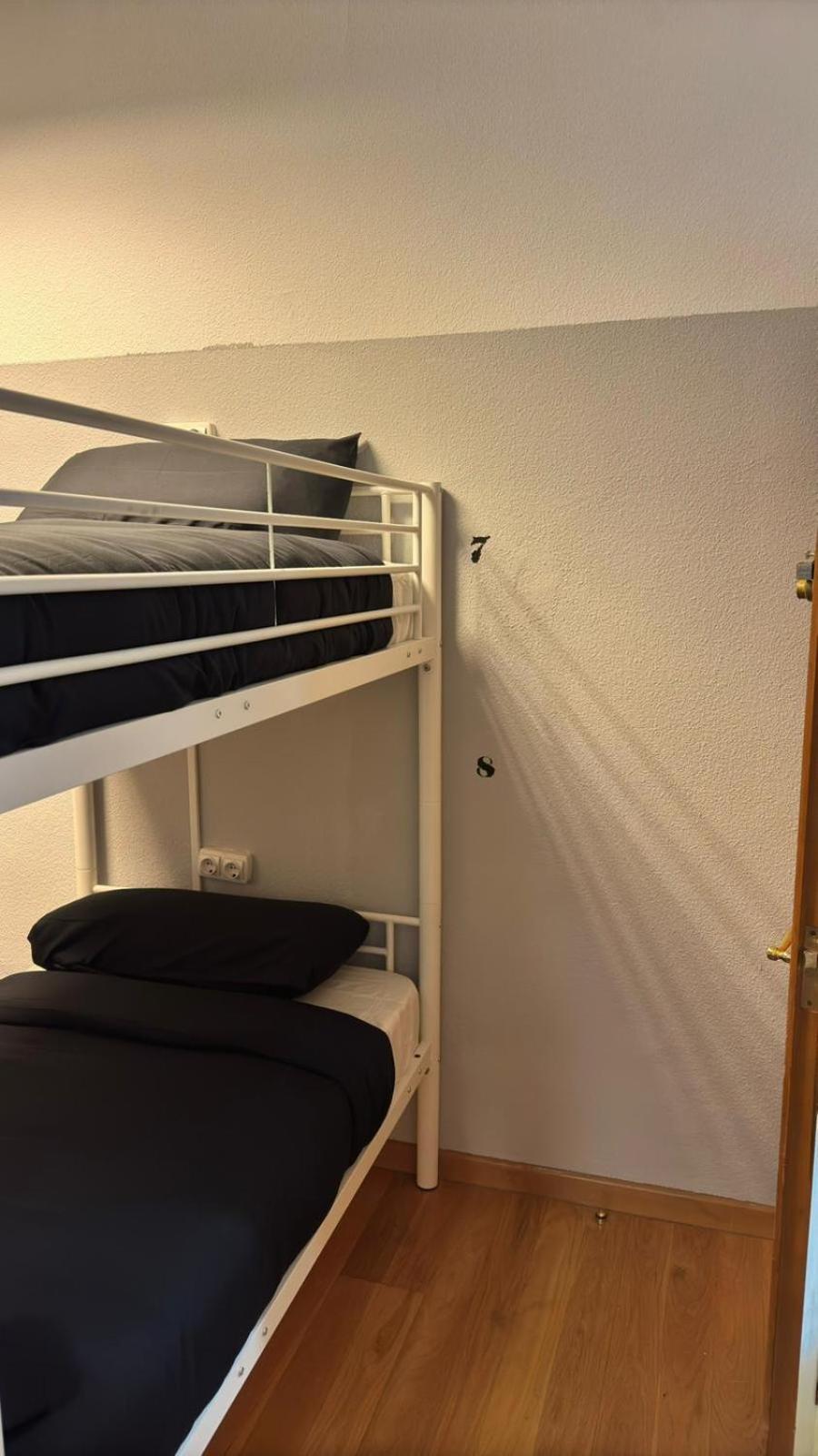 Hostel Puerta Del Angel Madrid Exteriér fotografie