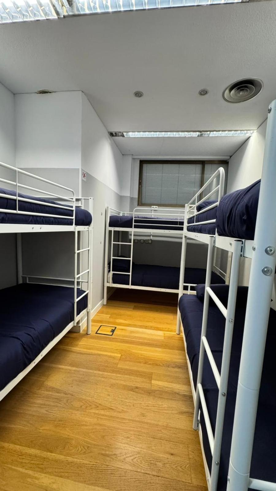 Hostel Puerta Del Angel Madrid Exteriér fotografie